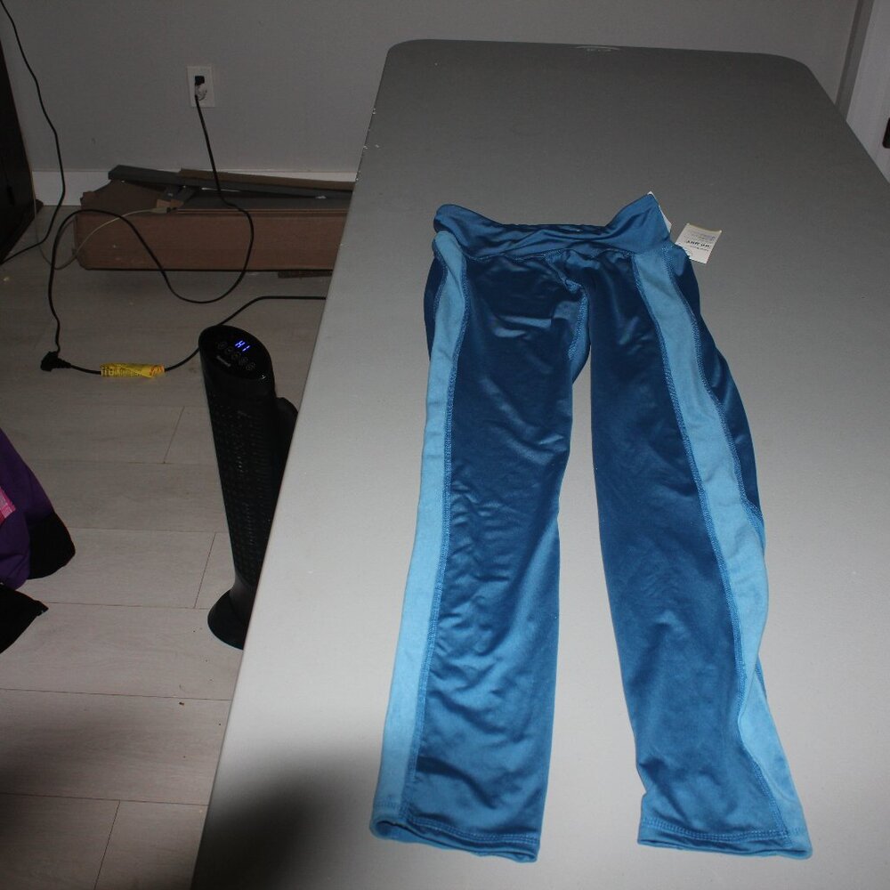 Blue  Go Dry Elevate Old Navy Leggings Size XL 14  New